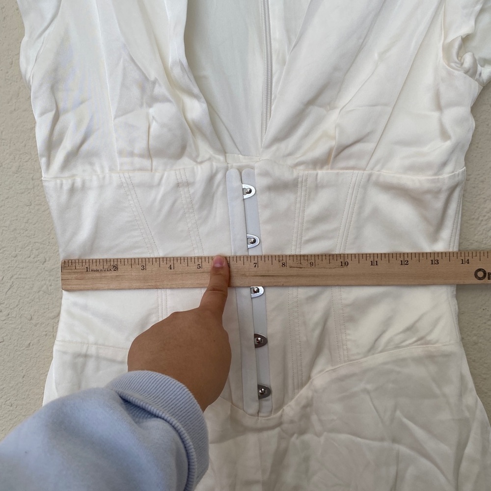 HOUSE OF CB‎ 'Tianna' Ivory white Ruffle Corset Dress  size M - Picture 8 of 14